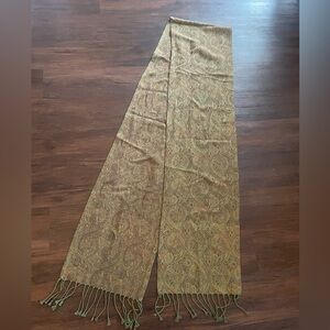 Crate & Barrel Green Paisley Tapestry Table Runner 14x120” India Kitchen Dining